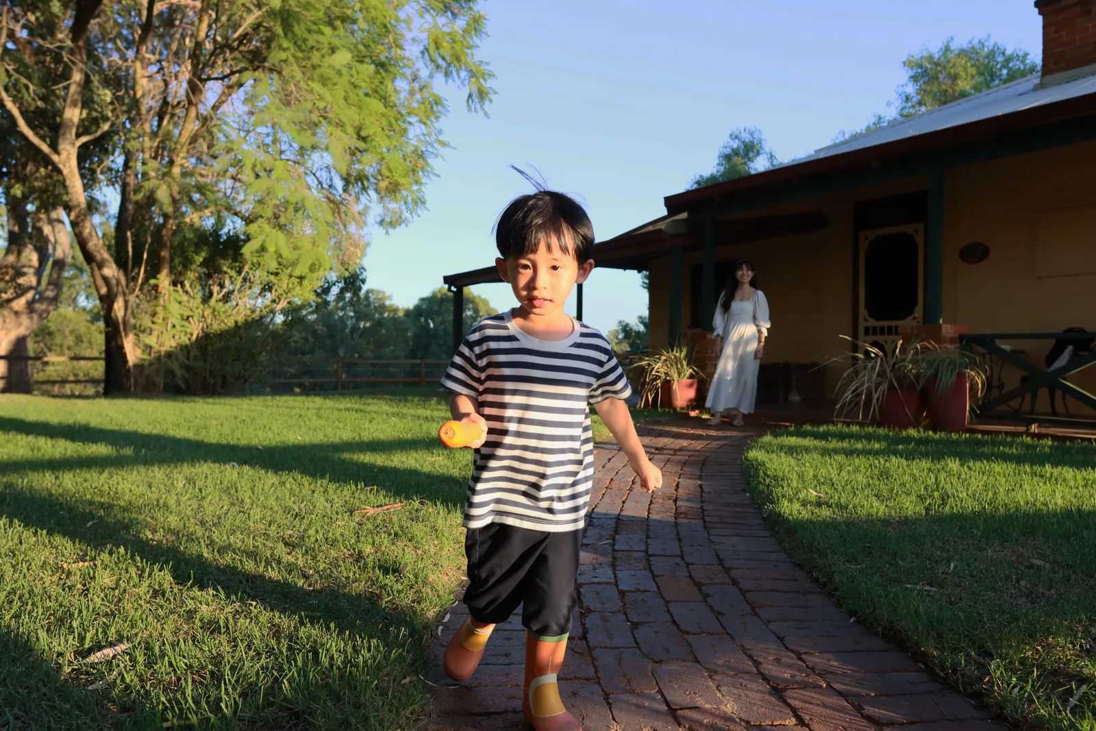 Family time at the Settlers Rest cottage